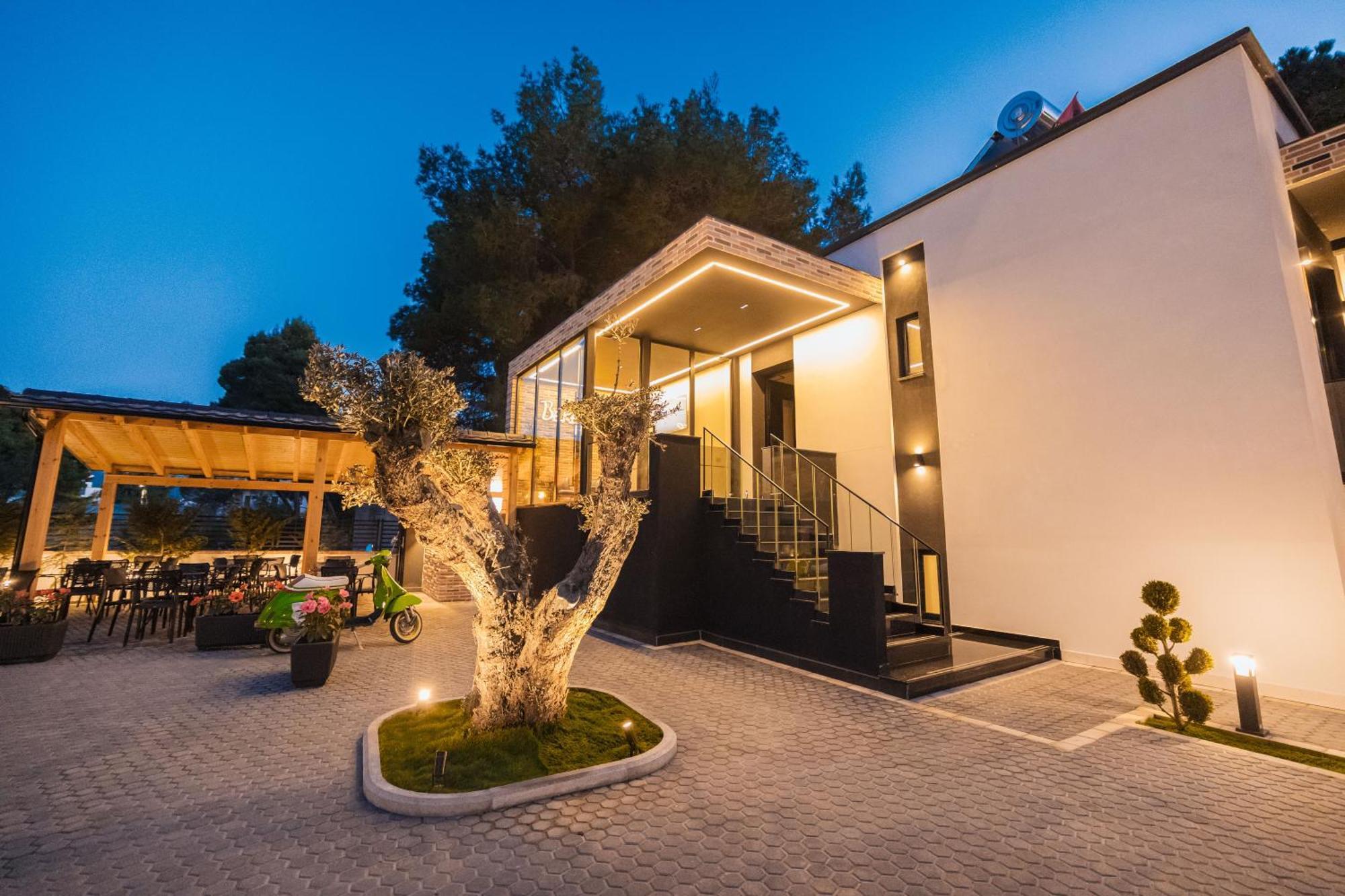 Hotel Beke Vlorë Exteriér fotografie